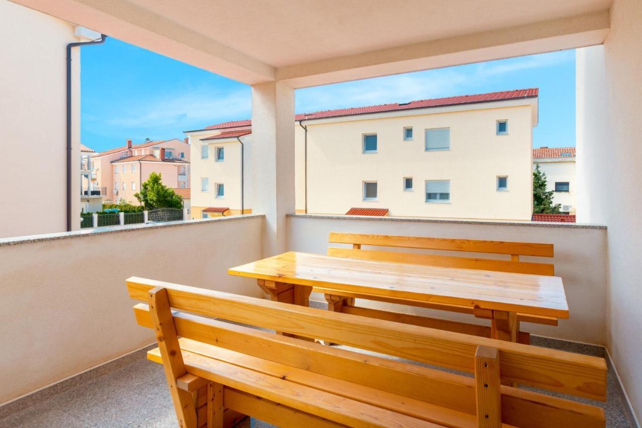 Dragan K2 Hotel Medulin Bagian luar foto