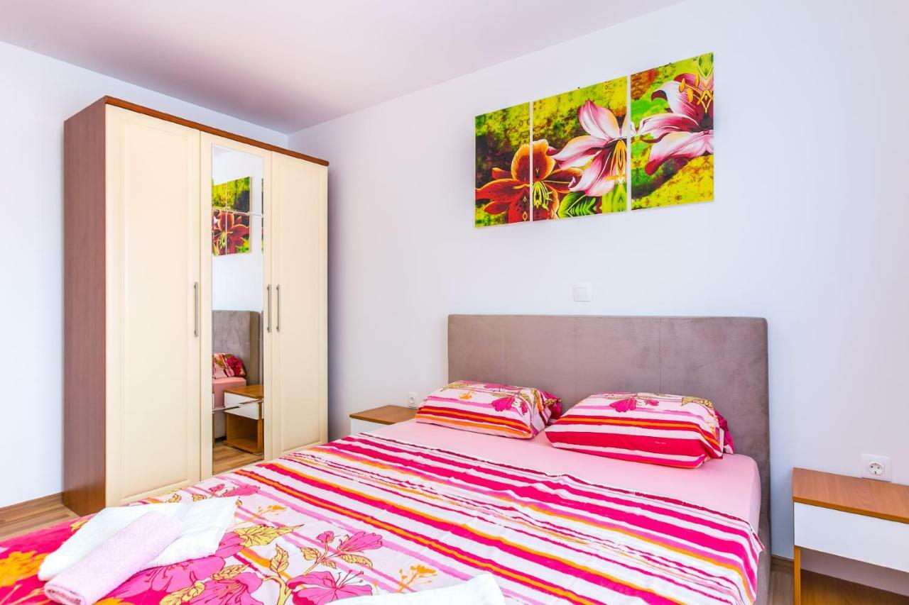 Dragan K2 Hotel Medulin Bagian luar foto